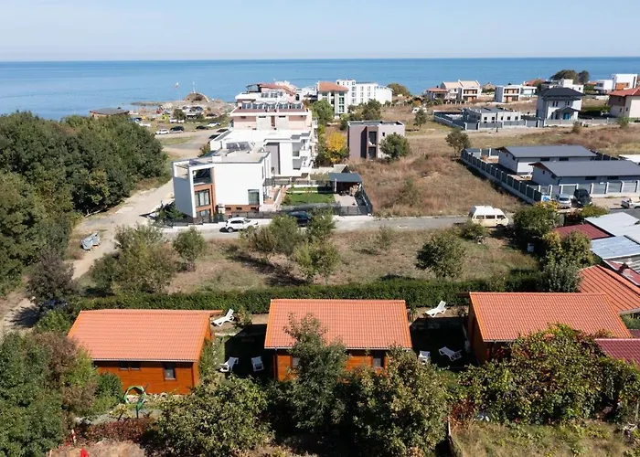 гнездото The Nest 1 게스트하우스