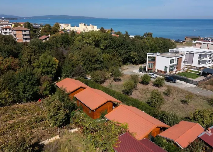 гнездото The Nest 1 3*